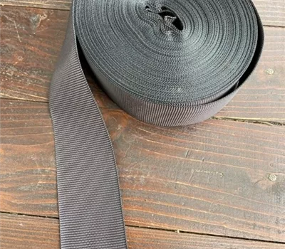 Baumgurt (Kunststoff) Baumgurt (Kunststoff)