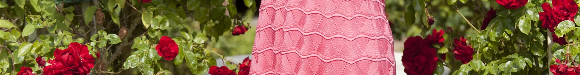 Frau mit Rosen Frau mit Rosen